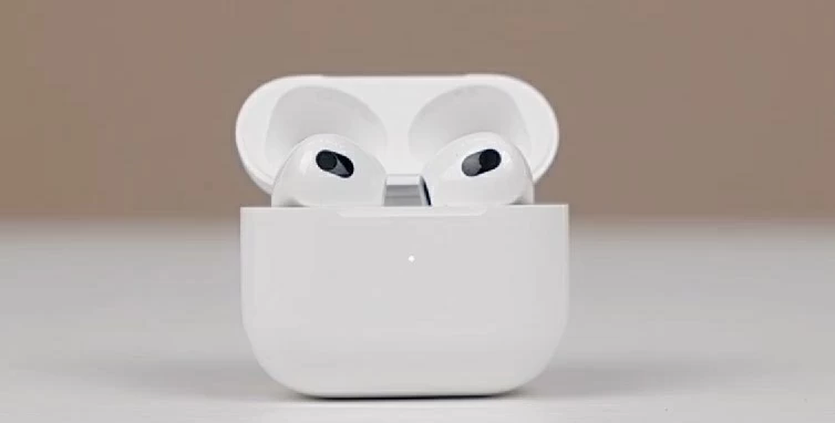 如何从计算机将音乐传输到iPhone 13 