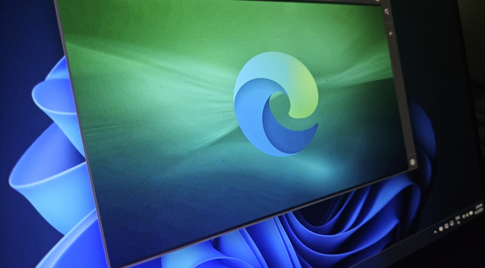 Microsoft Edge测试Windows 11 Taskbar Pin警报，如果您是Google Chrome上瘾者