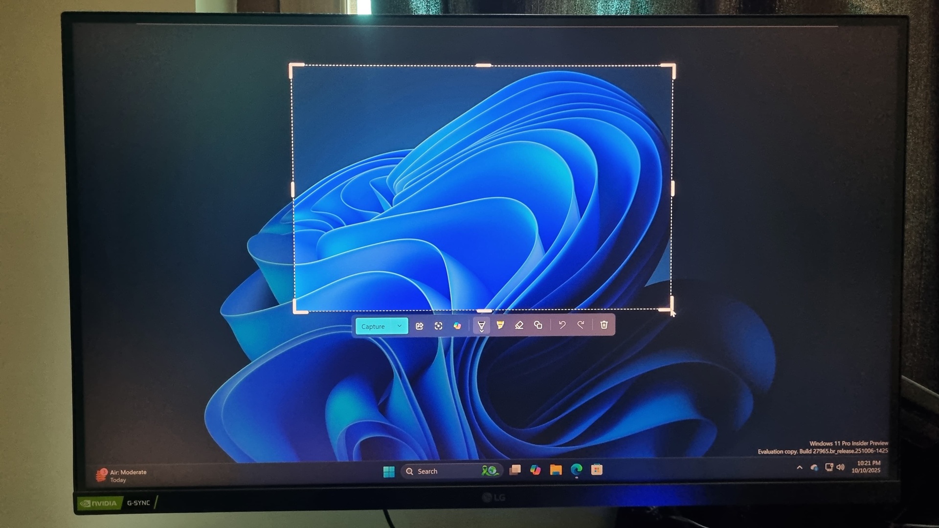 Windows 11 的 Win + Shift + S 现在可让您在屏幕上进行注释，并向所有人推出