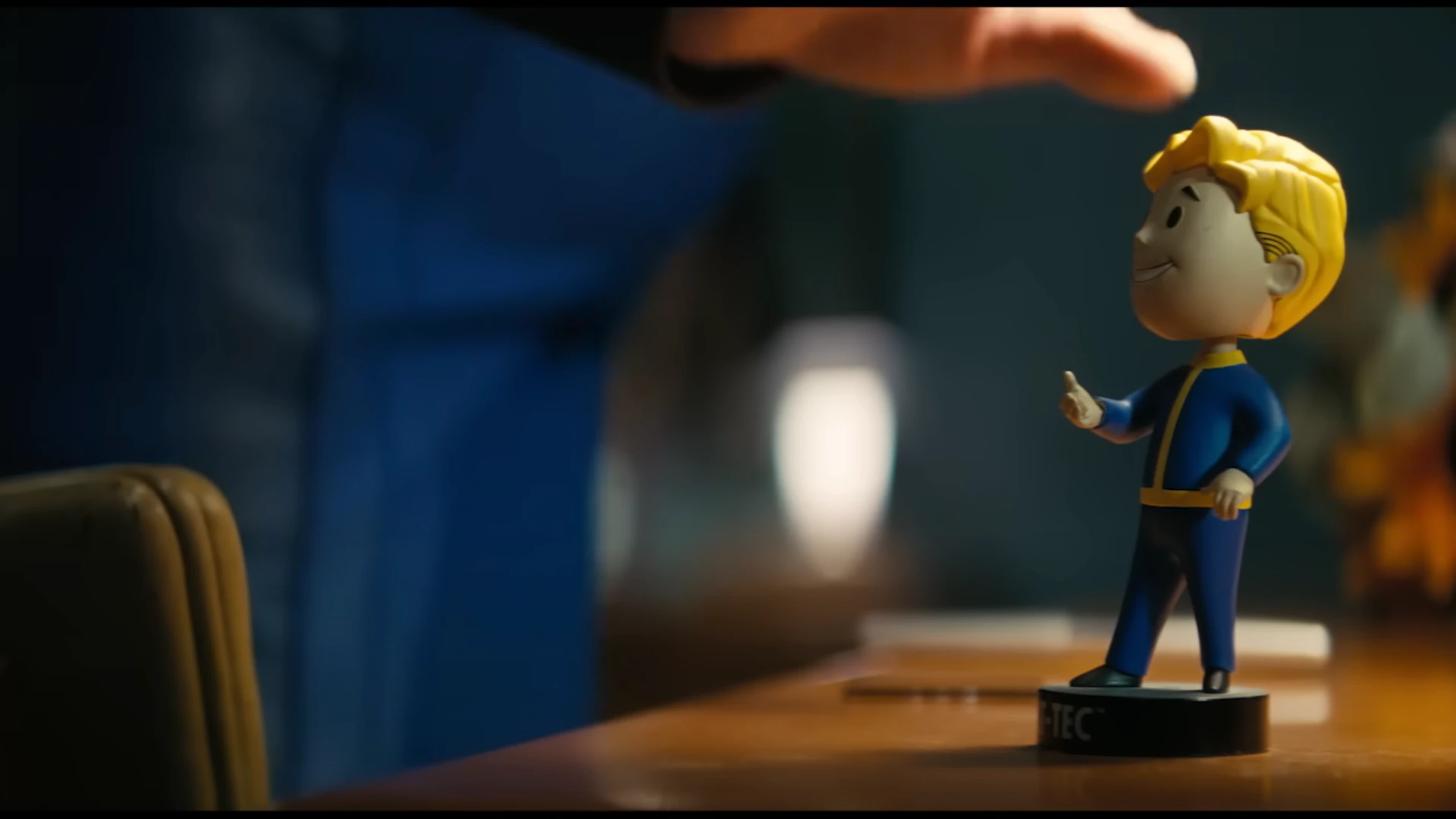 《辐射》第2季：预期发行和演员热门电视连续剧