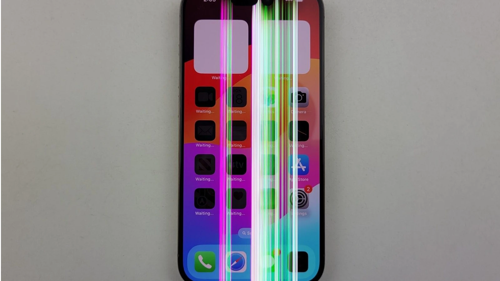 如何在手机屏幕上修复线条