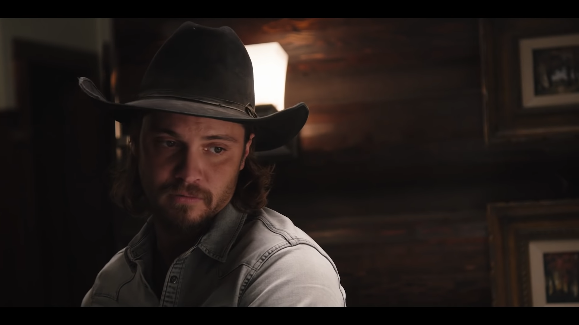 黄石世界随着新的衍生作用而扩展