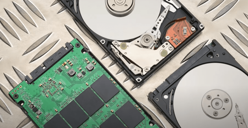 硬盘 (HDD) 与 SSD：哪个更适合数据存储？ - 极客技巧