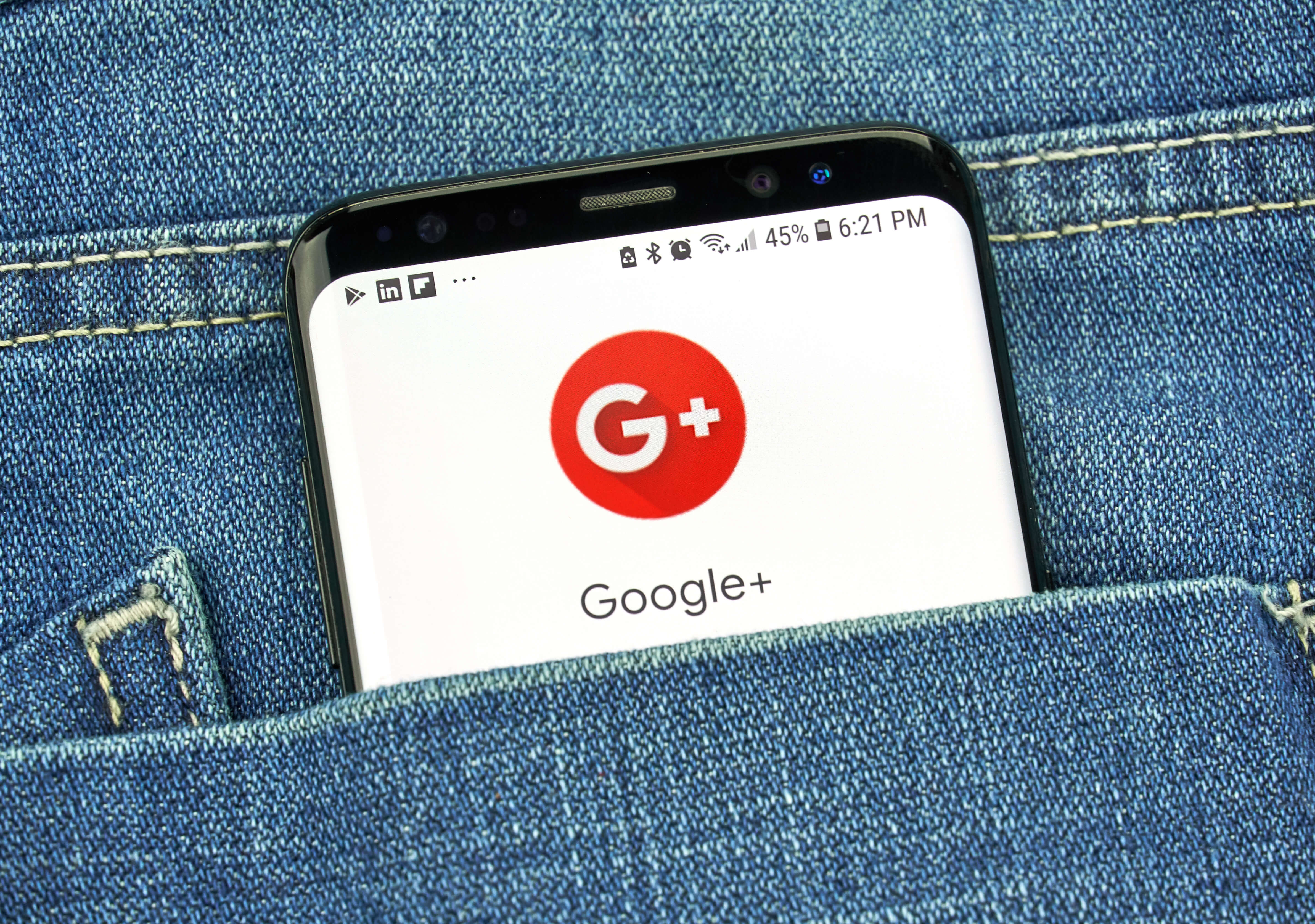 Google+居住在企業中作為電流