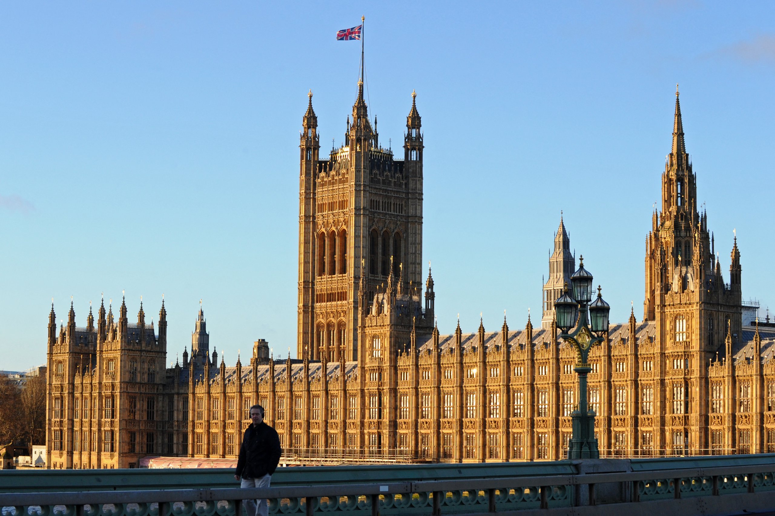 数据改革法案：英国是否绘画本身是一个角落？